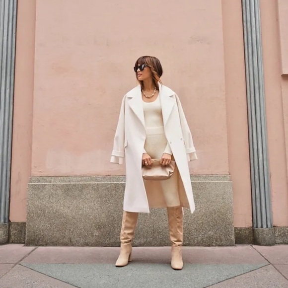 Express Slouchy Knee High Block Heel Boots - Picture 2 of 3